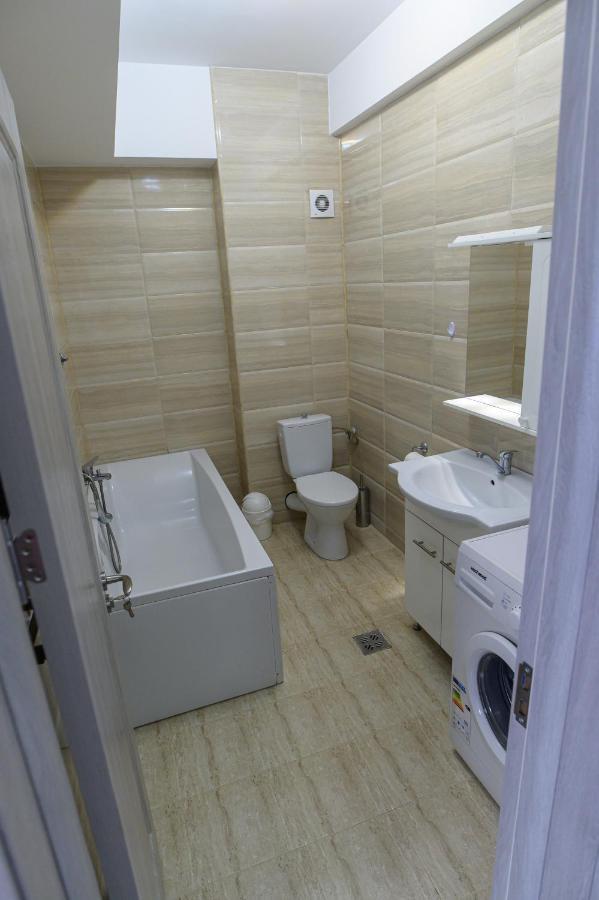 Summerland Happy Blue Apartments Mamaia Exterior foto